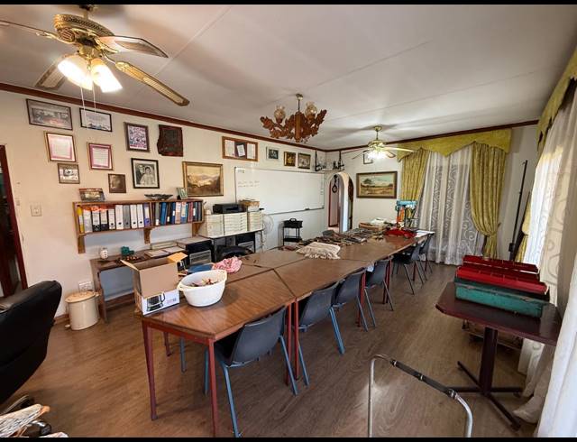 4 BEDROOM HOUSE FOR SALE IN VANDERBIJLPARK CE 5